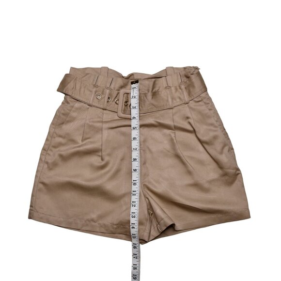Dynamite Women's Tan Brown Shorts with Chunky Belt, size Small - Picture 8 of 10